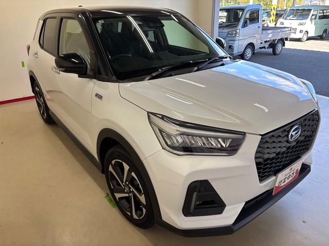 ロッキープレミアムＧ　ＨＥＶＬＥＤヘッドライト／ＬＥＤフォグランプ　クルーズコントオール　オート電動格納ドアミラー　電動パーキングブレーキ　運転席・助手席シートヒーター　リヤフォグランプ　サイドエアバック（秋田県）の中古車