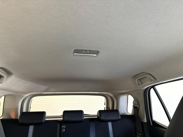 ロッキープレミアムＧ　ＨＥＶＬＥＤヘッドライト／ＬＥＤフォグランプ　クルーズコントオール　オート電動格納ドアミラー　電動パーキングブレーキ　運転席・助手席シートヒーター　リヤフォグランプ　サイドエアバック（秋田県）の中古車