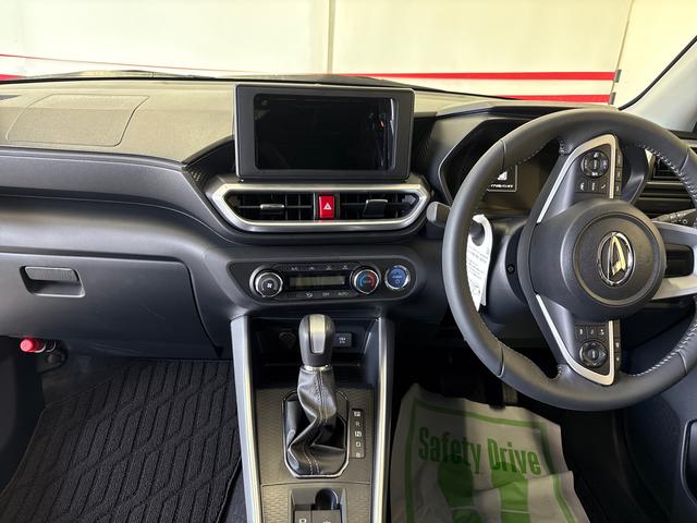 ロッキープレミアムＧ　ＨＥＶＬＥＤヘッドライト／ＬＥＤフォグランプ　クルーズコントオール　オート電動格納ドアミラー　電動パーキングブレーキ　運転席・助手席シートヒーター　リヤフォグランプ　サイドエアバック（秋田県）の中古車