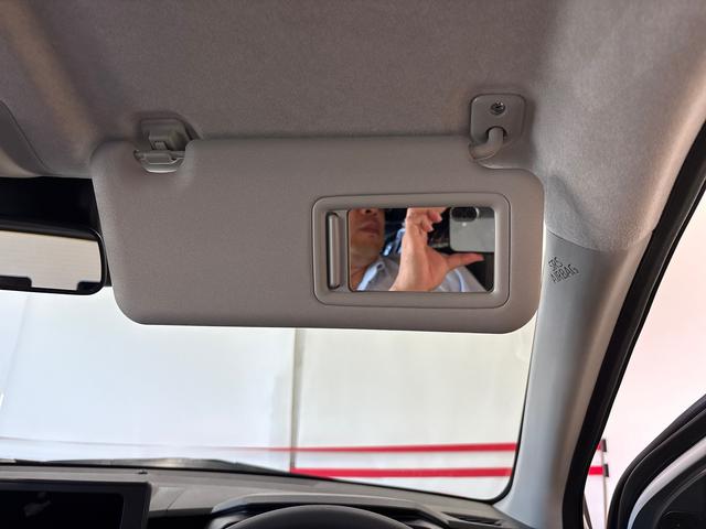 ロッキープレミアムＧ　ＨＥＶＬＥＤヘッドライト／ＬＥＤフォグランプ　クルーズコントオール　オート電動格納ドアミラー　電動パーキングブレーキ　運転席・助手席シートヒーター　リヤフォグランプ　サイドエアバック（秋田県）の中古車