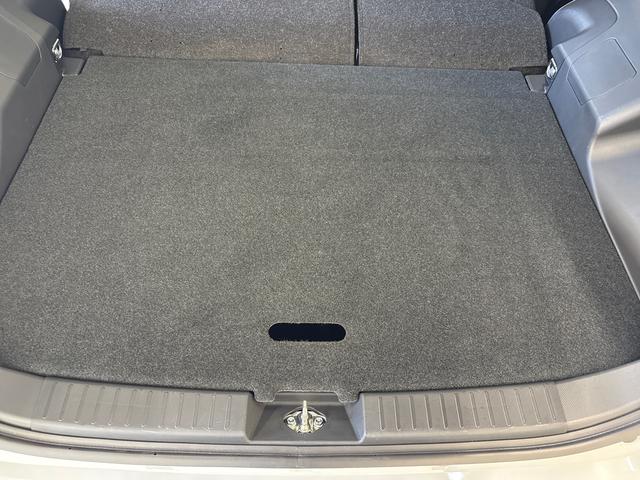 ロッキープレミアムＧ　ＨＥＶＬＥＤヘッドライト／ＬＥＤフォグランプ　クルーズコントオール　オート電動格納ドアミラー　電動パーキングブレーキ　運転席・助手席シートヒーター　リヤフォグランプ　サイドエアバック（秋田県）の中古車