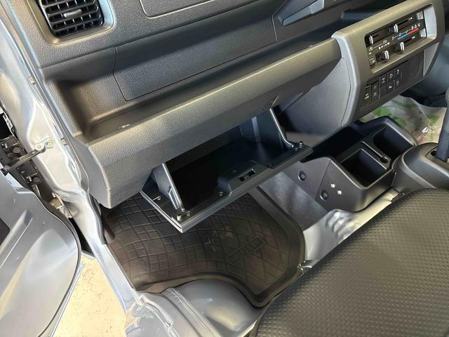 ハイゼットトラックスタンダード　農用スペシャル電子４ＷＤ　ハロゲンヘッドライト　デフロック　コーナーセンサー　荷台作業灯　ＬＥＤヘッドライト／フォグランプ　オートライト／ハイビーム　マニュアルエアコン　ＥＴＣ（秋田県）の中古車