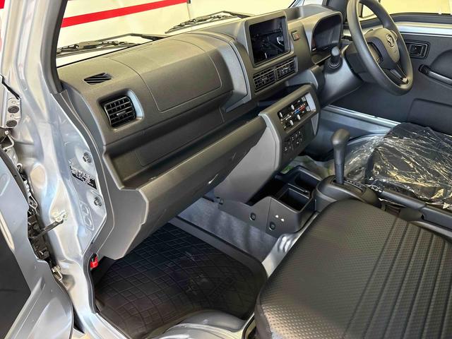 ハイゼットトラックスタンダード　農用スペシャル電子４ＷＤ　ハロゲンヘッドライト　デフロック　コーナーセンサー　荷台作業灯　ＬＥＤヘッドライト／フォグランプ　オートライト／ハイビーム　マニュアルエアコン　ＥＴＣ（秋田県）の中古車
