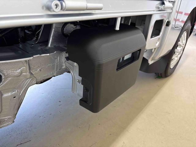 ハイゼットトラックスタンダード　農用スペシャル電子４ＷＤ　ハロゲンヘッドライト　デフロック　コーナーセンサー　荷台作業灯　ＬＥＤヘッドライト／フォグランプ　オートライト／ハイビーム　マニュアルエアコン　ＥＴＣ（秋田県）の中古車