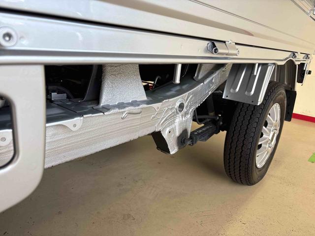 ハイゼットトラックスタンダード　農用スペシャル電子４ＷＤ　ハロゲンヘッドライト　デフロック　コーナーセンサー　荷台作業灯　ＬＥＤヘッドライト／フォグランプ　オートライト／ハイビーム　マニュアルエアコン　ＥＴＣ（秋田県）の中古車