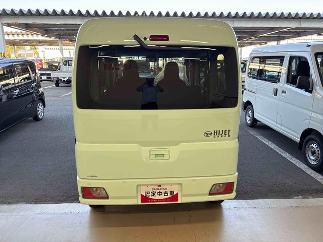 ハイゼットカーゴＤＸ電子４ＷＤ　マニュアルエアコン　ＬＥＤヘッドライト／フォグランプ　コーナーセンサ−　キーレスエントリー　オートライト／ハイビーム　パワーウィンドウ　スマートアシスト（予防安全装置）（秋田県）の中古車