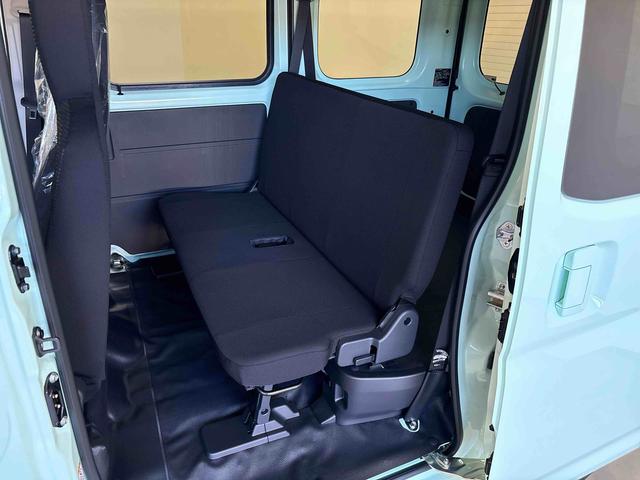 ハイゼットカーゴＤＸ電子４ＷＤ　マニュアルエアコン　ＬＥＤヘッドライト／フォグランプ　コーナーセンサ−　キーレスエントリー　オートライト／ハイビーム　パワーウィンドウ　スマートアシスト（予防安全装置）（秋田県）の中古車