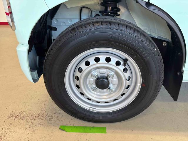 ハイゼットカーゴＤＸ電子４ＷＤ　マニュアルエアコン　ＬＥＤヘッドライト／フォグランプ　コーナーセンサ−　キーレスエントリー　オートライト／ハイビーム　パワーウィンドウ　スマートアシスト（予防安全装置）（秋田県）の中古車