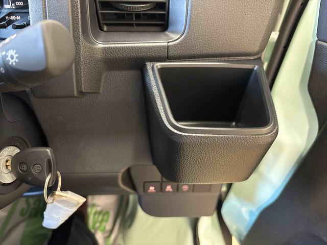 ハイゼットカーゴＤＸ電子４ＷＤ　マニュアルエアコン　ＬＥＤヘッドライト／フォグランプ　コーナーセンサ−　キーレスエントリー　オートライト／ハイビーム　パワーウィンドウ　スマートアシスト（予防安全装置）（秋田県）の中古車