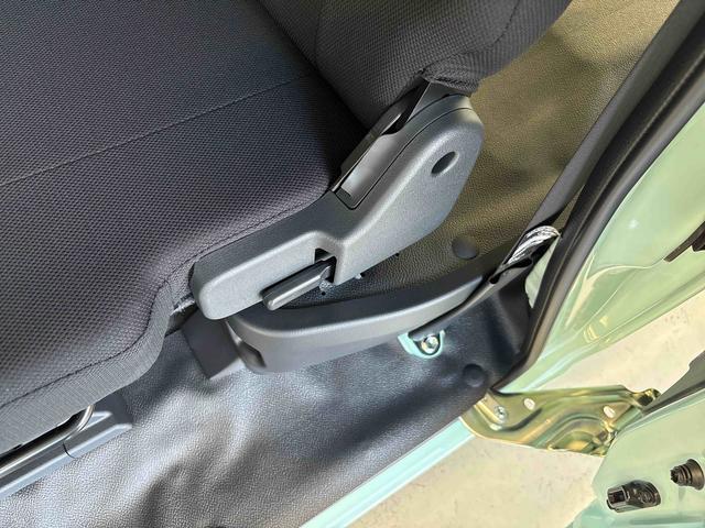 ハイゼットカーゴＤＸ電子４ＷＤ　マニュアルエアコン　ＬＥＤヘッドライト／フォグランプ　コーナーセンサ−　キーレスエントリー　オートライト／ハイビーム　パワーウィンドウ　スマートアシスト（予防安全装置）（秋田県）の中古車