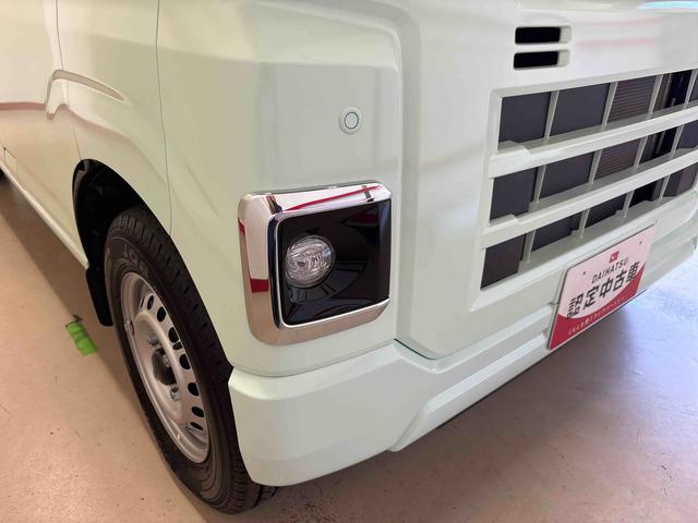 ハイゼットカーゴＤＸ電子４ＷＤ　マニュアルエアコン　ＬＥＤヘッドライト／フォグランプ　コーナーセンサ−　キーレスエントリー　オートライト／ハイビーム　パワーウィンドウ　スマートアシスト（予防安全装置）（秋田県）の中古車