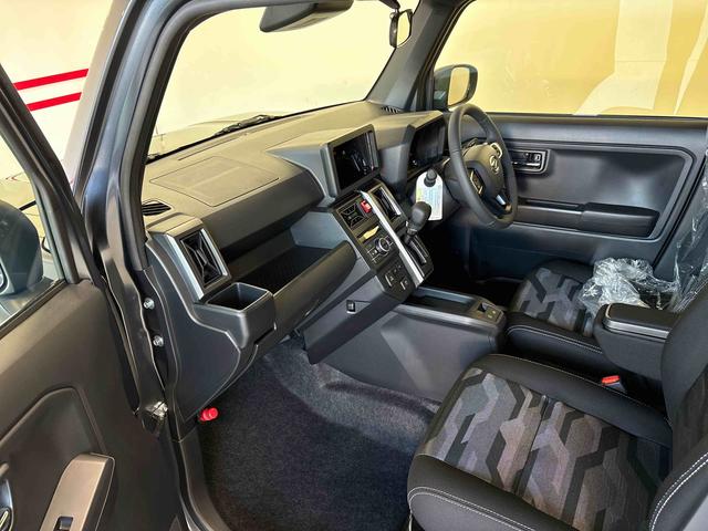 タフトＧ　ダーククロムベンチャー４ＷＤ　ＬＥＤヘッドライト／フォグランプ　オートエアコン／ライト／ハイビーム　クルーズコントロール　オート電動格納ドアミラー　運転席・助手席シートヒーター　電動パーキングブレーキ　チルトステアリング（秋田県）の中古車