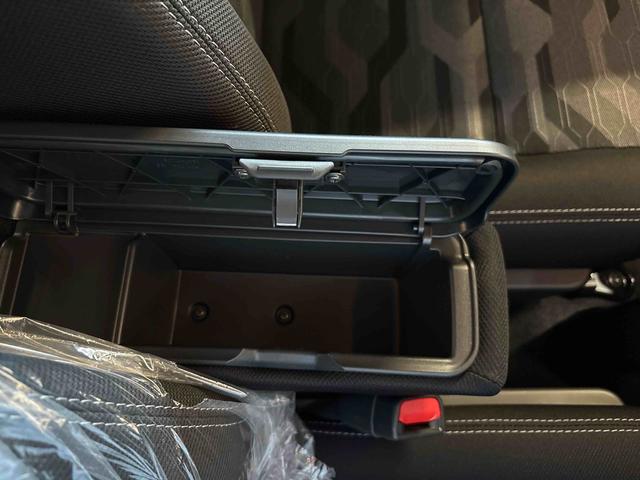 タフトＧ　ダーククロムベンチャー４ＷＤ　ＬＥＤヘッドライト／フォグランプ　オートエアコン／ライト／ハイビーム　クルーズコントロール　オート電動格納ドアミラー　運転席・助手席シートヒーター　電動パーキングブレーキ　チルトステアリング（秋田県）の中古車