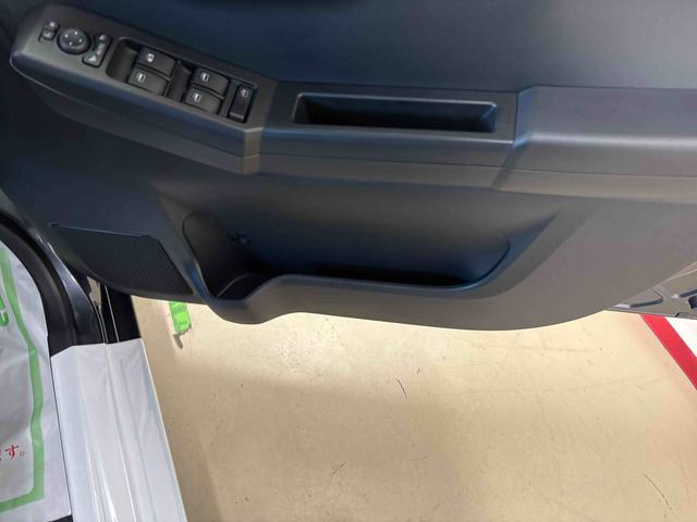 タフトＧ　ダーククロムベンチャー４ＷＤ　ＬＥＤヘッドライト／フォグランプ　オートエアコン／ライト／ハイビーム　クルーズコントロール　オート電動格納ドアミラー　運転席・助手席シートヒーター　電動パーキングブレーキ　チルトステアリング（秋田県）の中古車