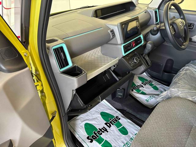 タントＸセレクション４ＷＤ　純正ナビ　ＬＥＤヘッドライト／フォグランプ　オートエアコン／ライト／ハイビーム／電動格納ドアミラー　助手席電動スライドドア　コーナーセンサー　運転席・助手席シートヒーター　ドライブレコーダー（秋田県）の中古車