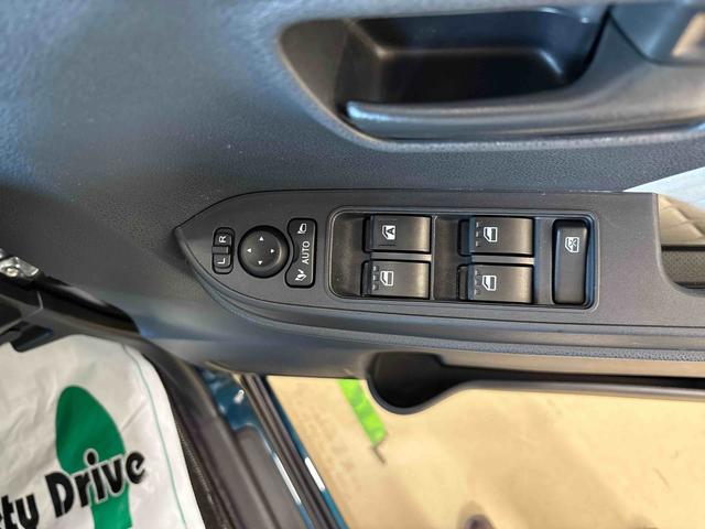 タントＸ４ＷＤ　ディスプレイオーディオ　ＬＥＤヘッドライト　社外品ドライブレコーダー　オートライト／エアコン／ハイビーム／電動格納ドアミラー　コーナーセンサー　運転席・助手席シートヒーター　チルトステアリング（秋田県）の中古車