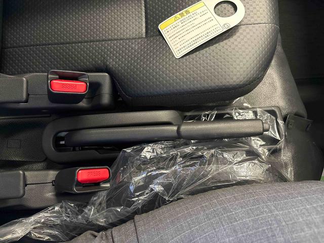 ハイゼットカーゴスペシャル電子４ＷＤ　マニュアルエアコン　ハロゲンヘッドライト　コーナーセンサー　ＶＳＣ（横滑り防止機能）　パワーウィンドウ　オートライト／ハイビーム　スマートアシスト（予防安全装置）（秋田県）の中古車