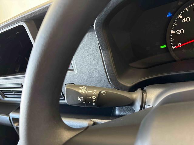 ハイゼットカーゴスペシャル電子４ＷＤ　マニュアルエアコン　ハロゲンヘッドライト　コーナーセンサー　ＶＳＣ（横滑り防止機能）　パワーウィンドウ　オートライト／ハイビーム　スマートアシスト（予防安全装置）（秋田県）の中古車