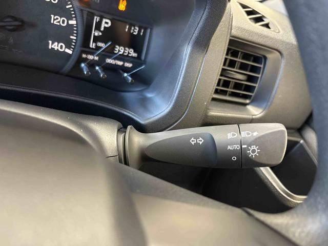 ハイゼットカーゴスペシャル電子４ＷＤ　マニュアルエアコン　ハロゲンヘッドライト　コーナーセンサー　ＶＳＣ（横滑り防止機能）　パワーウィンドウ　オートライト／ハイビーム　スマートアシスト（予防安全装置）（秋田県）の中古車