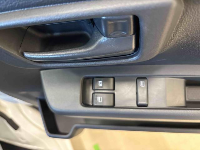 ハイゼットカーゴスペシャル電子４ＷＤ　マニュアルエアコン　ハロゲンヘッドライト　コーナーセンサー　ＶＳＣ（横滑り防止機能）　パワーウィンドウ　オートライト／ハイビーム　スマートアシスト（予防安全装置）（秋田県）の中古車