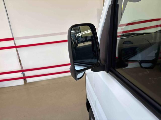 ハイゼットカーゴスペシャル電子４ＷＤ　マニュアルエアコン　ハロゲンヘッドライト　コーナーセンサー　ＶＳＣ（横滑り防止機能）　パワーウィンドウ　オートライト／ハイビーム　スマートアシスト（予防安全装置）（秋田県）の中古車