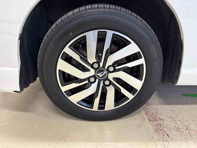 トールカスタムG4WD 純正ナビ LEDヘッドライト/フォグランプ オートエアコン/ライト/ハイビーム/電動ドアミラー ドライブレコーダー クルーズコントロール 両側電動スライドドア 電動パーキングブレーキ(秋田県)の中古車