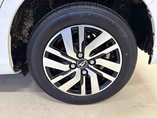 トールカスタムG4WD 純正ナビ LEDヘッドライト/フォグランプ オートエアコン/ライト/ハイビーム/電動ドアミラー ドライブレコーダー クルーズコントロール 両側電動スライドドア 電動パーキングブレーキ(秋田県)の中古車