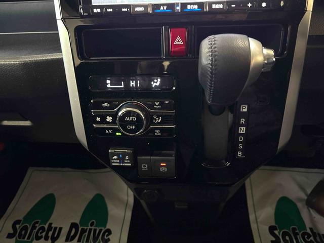 トールカスタムG4WD 純正ナビ LEDヘッドライト/フォグランプ オートエアコン/ライト/ハイビーム/電動ドアミラー ドライブレコーダー クルーズコントロール 両側電動スライドドア 電動パーキングブレーキ(秋田県)の中古車