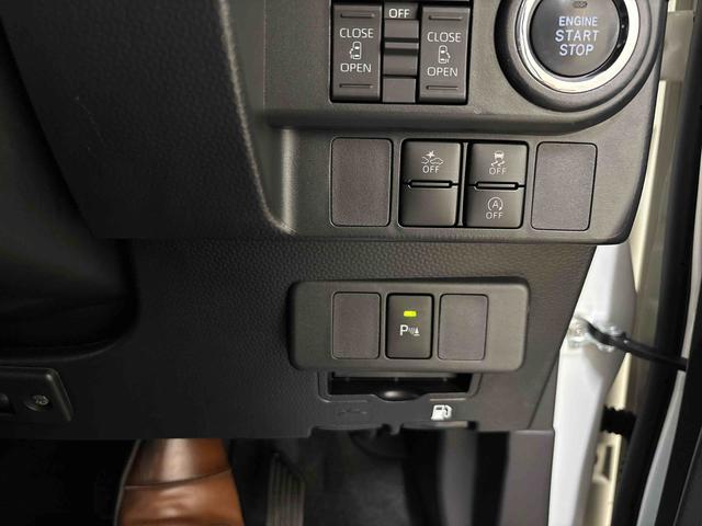 トールカスタムG4WD 純正ナビ LEDヘッドライト/フォグランプ オートエアコン/ライト/ハイビーム/電動ドアミラー ドライブレコーダー クルーズコントロール 両側電動スライドドア 電動パーキングブレーキ(秋田県)の中古車