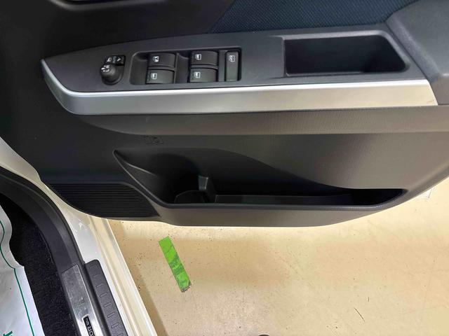 トールカスタムG4WD 純正ナビ LEDヘッドライト/フォグランプ オートエアコン/ライト/ハイビーム/電動ドアミラー ドライブレコーダー クルーズコントロール 両側電動スライドドア 電動パーキングブレーキ(秋田県)の中古車