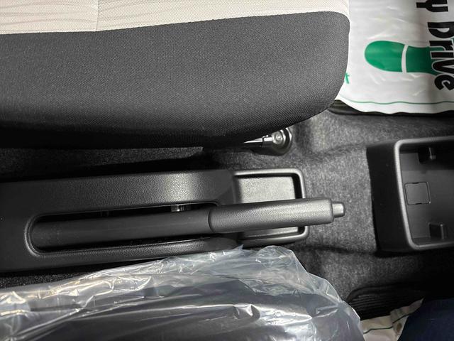 ミライースL SAIII4WD ハロゲンヘッドライト キーレスエントリー コーナーセンサあー オートライト/ハイビーム マニュアルエアコン VSC(横滑り防止機能) スマートアシスト(予防安全装置)(秋田県)の中古車