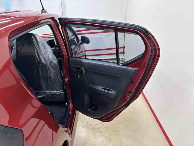 ミライースL SAIII4WD ハロゲンヘッドライト キーレスエントリー コーナーセンサあー オートライト/ハイビーム マニュアルエアコン VSC(横滑り防止機能) スマートアシスト(予防安全装置)(秋田県)の中古車