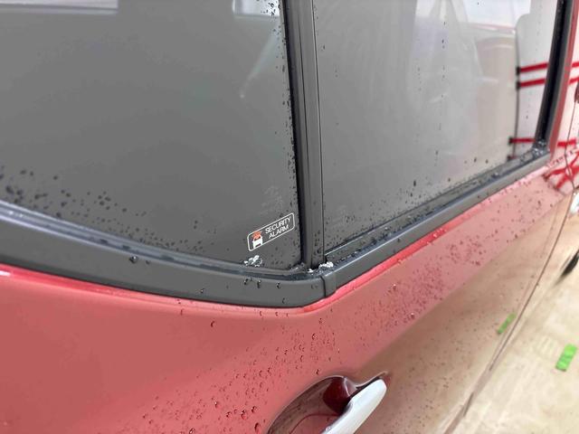 ミライースL SAIII4WD ハロゲンヘッドライト キーレスエントリー コーナーセンサあー オートライト/ハイビーム マニュアルエアコン VSC(横滑り防止機能) スマートアシスト(予防安全装置)(秋田県)の中古車