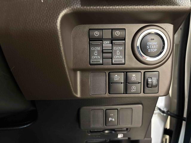 トールG4WD 純正ナビ LEDヘッドライト オートエアコン/ライト/ハイビーム/電動ドアミラー コーナーセンサー ETC 両側電動スライドドア チルトステアリング 運転席シートリフター アップグレードパック(秋田県)の中古車