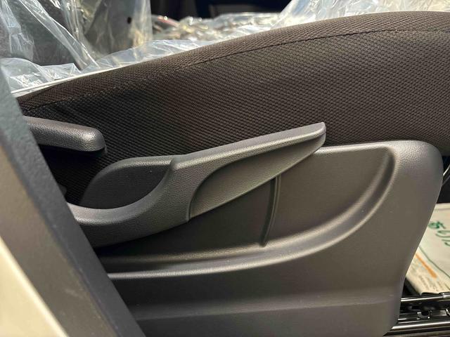 トールG4WD 純正ナビ LEDヘッドライト オートエアコン/ライト/ハイビーム/電動ドアミラー コーナーセンサー ETC 両側電動スライドドア チルトステアリング 運転席シートリフター アップグレードパック(秋田県)の中古車