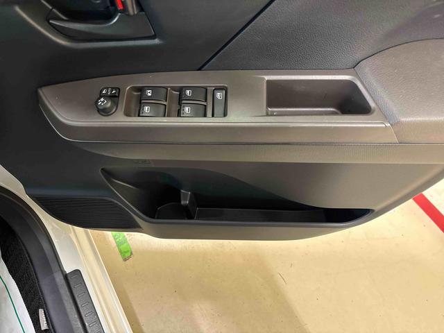 トールG4WD 純正ナビ LEDヘッドライト オートエアコン/ライト/ハイビーム/電動ドアミラー コーナーセンサー ETC 両側電動スライドドア チルトステアリング 運転席シートリフター アップグレードパック(秋田県)の中古車