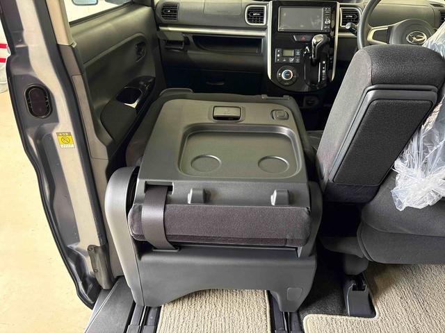 タントカスタムＸ　スマートセレクションＳＡ４ＷＤ　純正ナビ　ＬＥＤヘッドライト　ハロゲンフォグランプ　珠主席電動スライドドア　電動格納ドアミラー　オートエアコン／ライト　エコアイドル　スマートアシスト（予防安全装置）（秋田県）の中古車