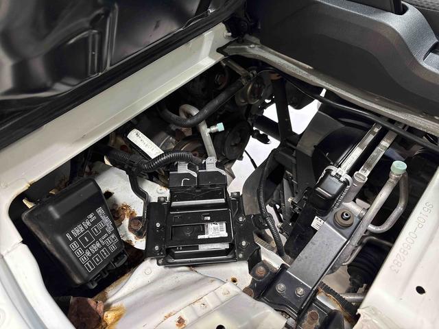 ハイゼットトラックスタンダードパートタイム4WD 純正ラジオ(AM・FM) ハロゲンヘッドライト ストロング防錆 マニュアルエアコン(秋田県)の中古車