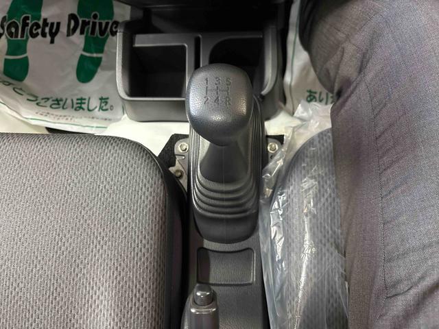 ハイゼットトラックスタンダードパートタイム4WD 純正ラジオ(AM・FM) ハロゲンヘッドライト ストロング防錆 マニュアルエアコン(秋田県)の中古車