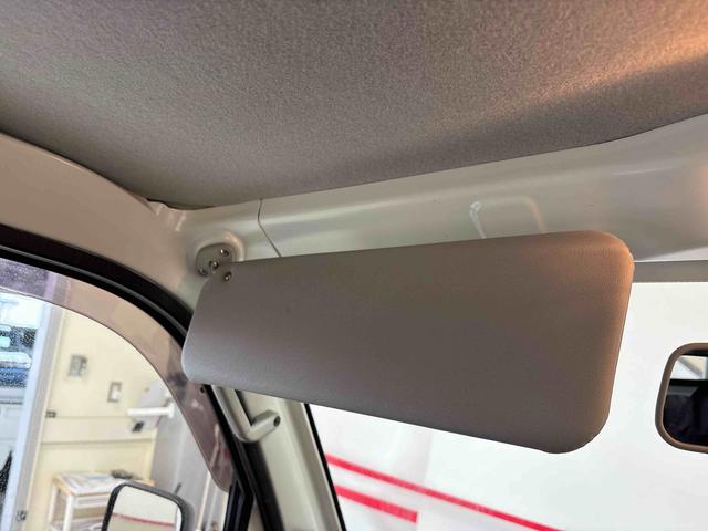 ハイゼットトラックスタンダードパートタイム4WD 純正ラジオ(AM・FM) ハロゲンヘッドライト ストロング防錆 マニュアルエアコン(秋田県)の中古車