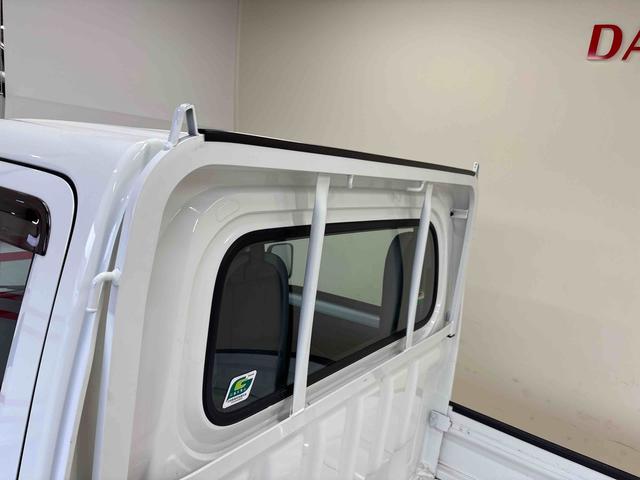 ハイゼットトラックスタンダードパートタイム4WD 純正ラジオ(AM・FM) ハロゲンヘッドライト ストロング防錆 マニュアルエアコン(秋田県)の中古車