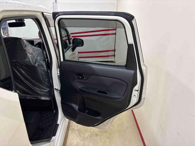 ムーヴカスタム X SAII4WD DVDチューナー バックカメラ LEDヘッドライト/フォグランプ オートエアコン/ライト/電動ドアミラー チルトステアリング 運転席シートリフター PWRモード(秋田県)の中古車