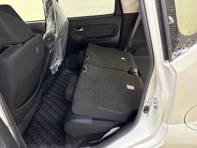 ムーヴカスタム X SAII4WD DVDチューナー バックカメラ LEDヘッドライト/フォグランプ オートエアコン/ライト/電動ドアミラー チルトステアリング 運転席シートリフター PWRモード(秋田県)の中古車