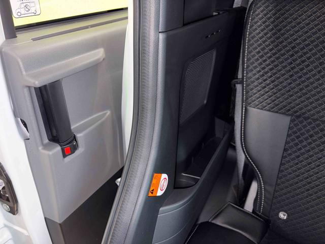 タントカスタムＲＳセレクション４ＷＤ　純正ナビ　ＬＥＤヘッドライト／フォグランプ　オートエアコン／ライト／ハイビーム／電動ドアミラー　ＥＴＣ　ドライブレコーダー　コーナーセンサー　両側電動スライドドア　運転席・助手席シートヒーター（秋田県）の中古車