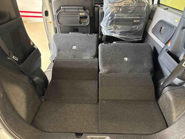 タントカスタムＲＳセレクション４ＷＤ　純正ナビ　ＬＥＤヘッドライト／フォグランプ　オートエアコン／ライト／ハイビーム／電動ドアミラー　ＥＴＣ　ドライブレコーダー　コーナーセンサー　両側電動スライドドア　運転席・助手席シートヒーター（秋田県）の中古車