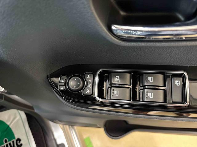 タントカスタムＸＬＥＤヘッドライト／フォグランプ　オートエアコン／ライト／ハイビーム／電動ドアミラー　両側電動スライドドア　チルトステアリング　運転席・助手席シートヒーター　運転席シートリフター　アップグレードパック（秋田県）の中古車