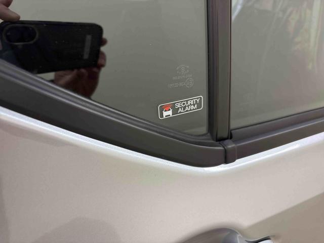 ミライースＬ　ＳＡIII４ＷＤ　ハロゲンヘッドライト　キーレスエントリー　コーナーセンサー　オートライト／ハイビーム　マニュアルエアコン　ＶＳＣ（横滑り防止機能）　スマートアシスト（予防安全装置）（秋田県）の中古車