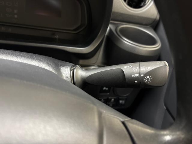 ミライースL SAIII4WD ハロゲンヘッドライト キーレスエントリー マニュアルエアコン コーナーセンサー オートライト/ハイビーム VSC(横滑り防止機能) スマートアシスト(予防安全装置)(秋田県)の中古車