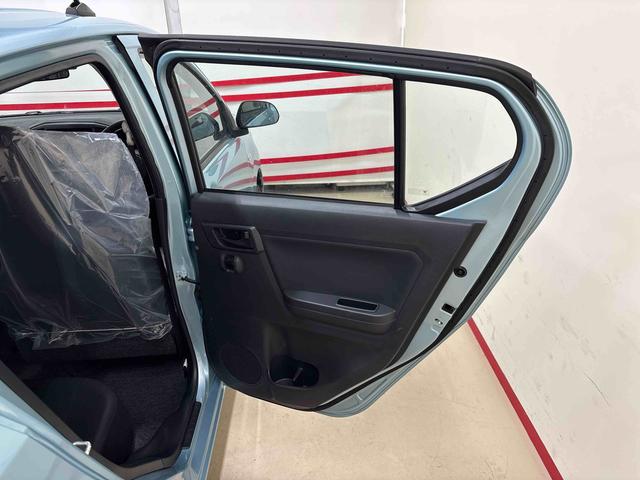 ミライースL SAIII4WD ハロゲンヘッドライト キーレスエントリー マニュアルエアコン コーナーセンサー オートライト/ハイビーム VSC(横滑り防止機能) スマートアシスト(予防安全装置)(秋田県)の中古車