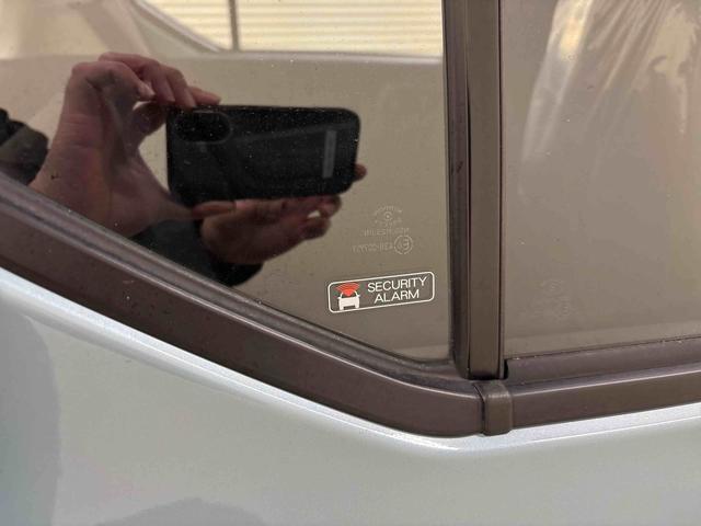 ミライースL SAIII4WD ハロゲンヘッドライト キーレスエントリー マニュアルエアコン コーナーセンサー オートライト/ハイビーム VSC(横滑り防止機能) スマートアシスト(予防安全装置)(秋田県)の中古車